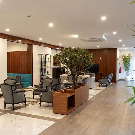 Hotel Afonso V & Spa-3